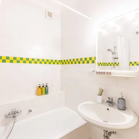 Appartamento Sorrentovibes - New With Balconies In Center