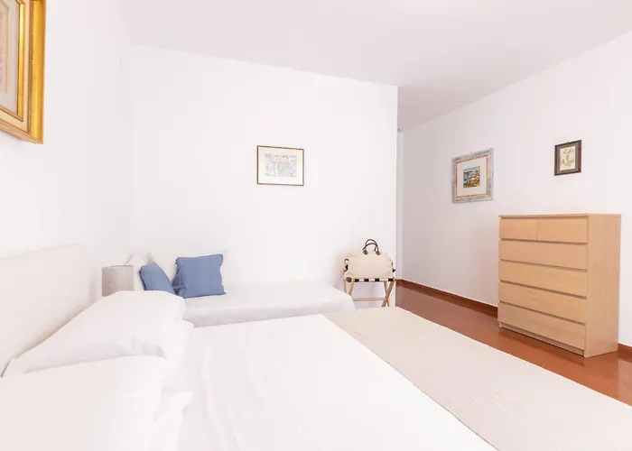 Sorrentovibes - New With Balconies In Center * Sorrento