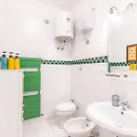 Appartamento Sorrentovibes - New With Balconies In Center Sorrento