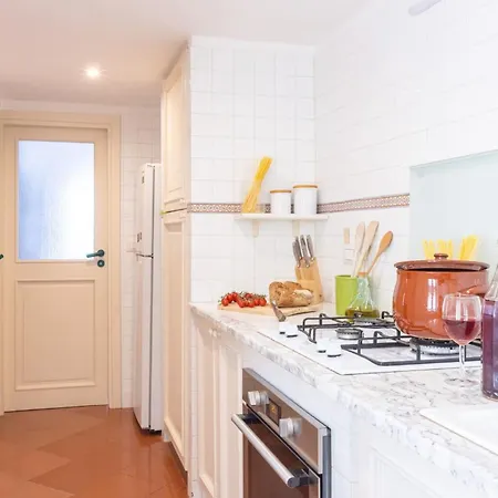 Sorrentovibes - New With Balconies In Center *