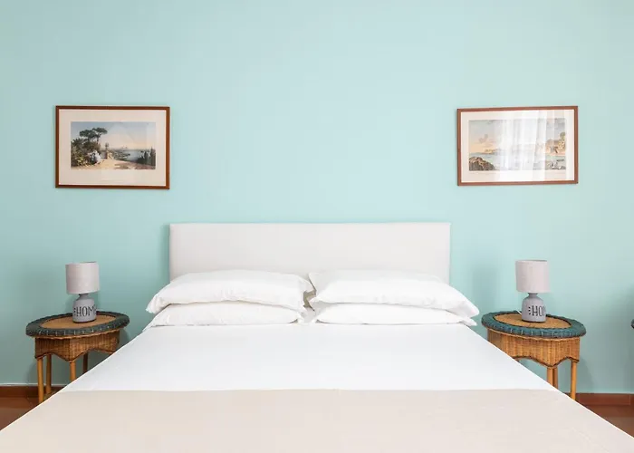 Appartement Sorrentovibes - New With Balconies In Center Sorrento